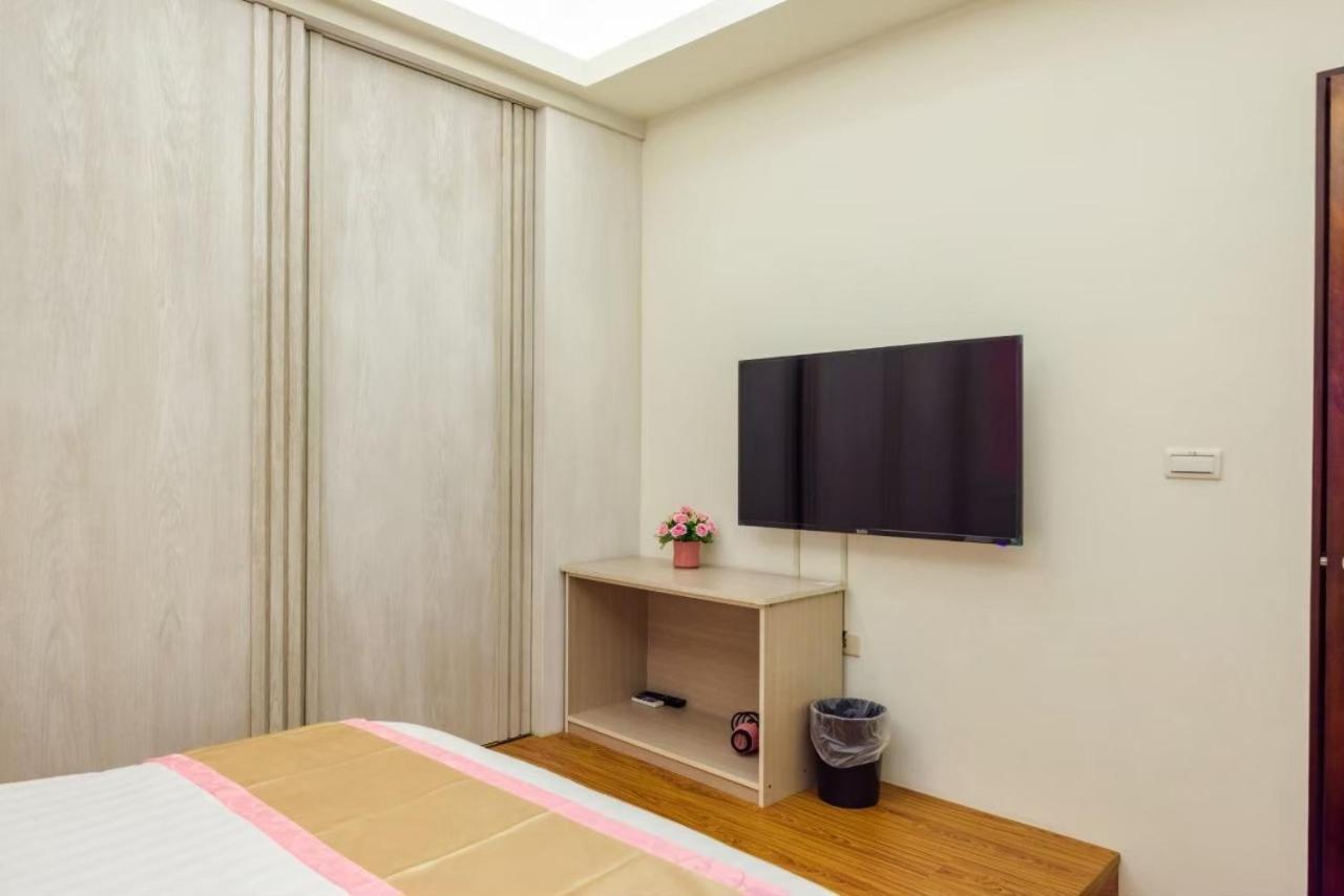 客拉客民宿 Clock B&B Huxi Esterno foto