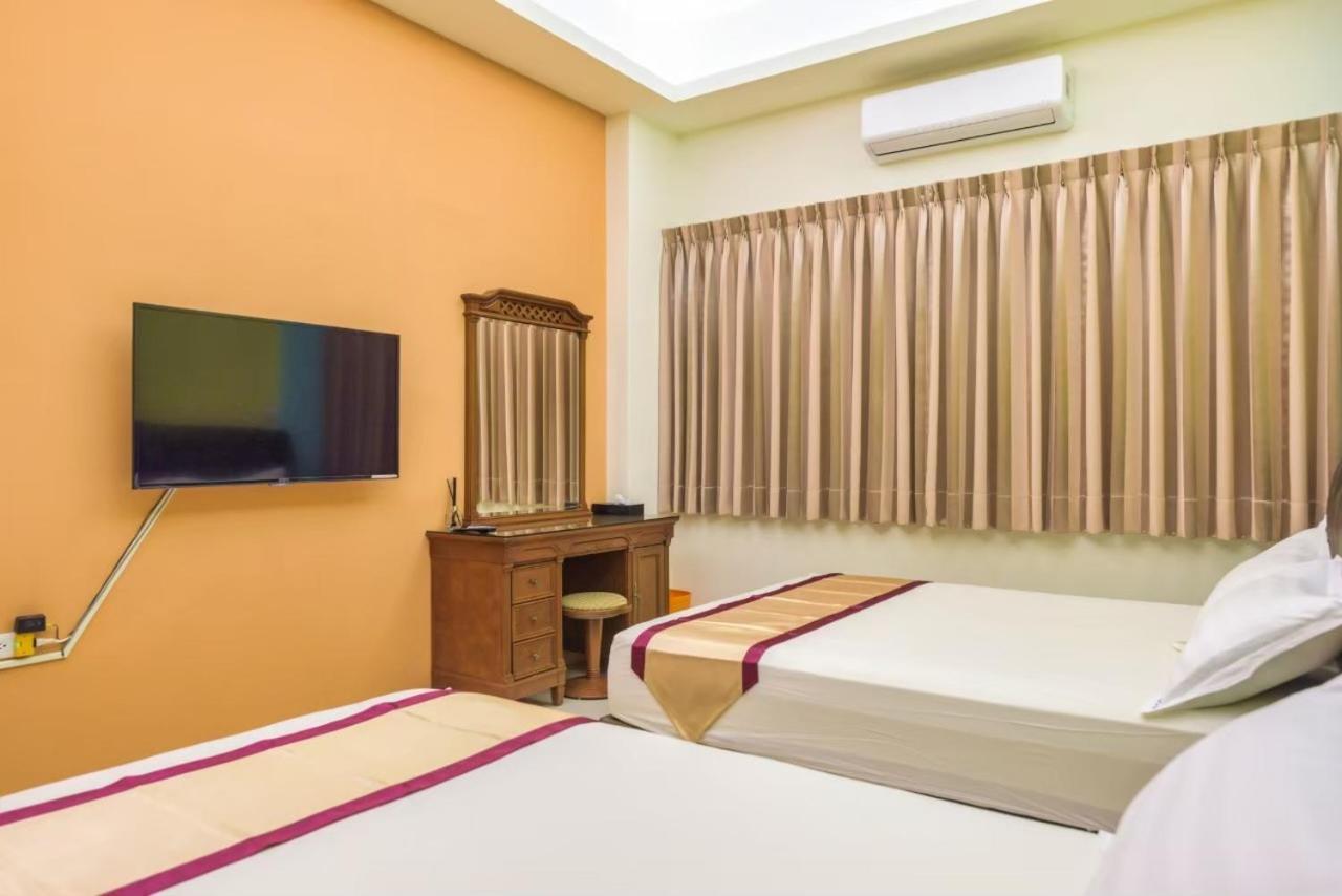 客拉客民宿 Clock B&B Huxi Esterno foto
