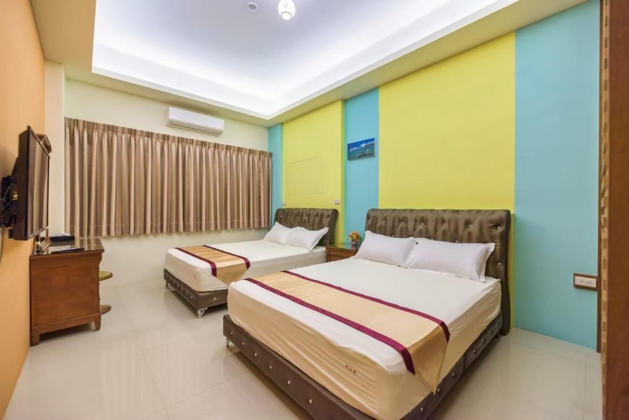 客拉客民宿 Clock B&B Huxi Esterno foto
